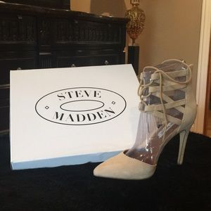 Steve Madden Kaitlynn Sand Suede heels